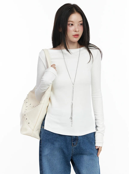 boat-neck-slit-side-long-sleeve-top-if524 / White