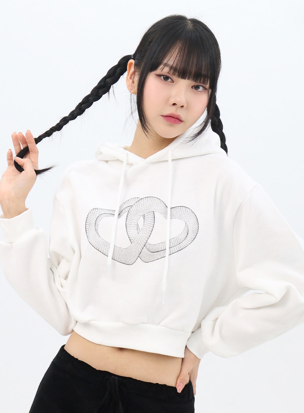 heart-graphic-hoodie-sweatshirt-in314 / White