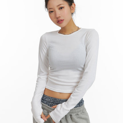 solid-long-sleeve-crop-top-cm408 / White
