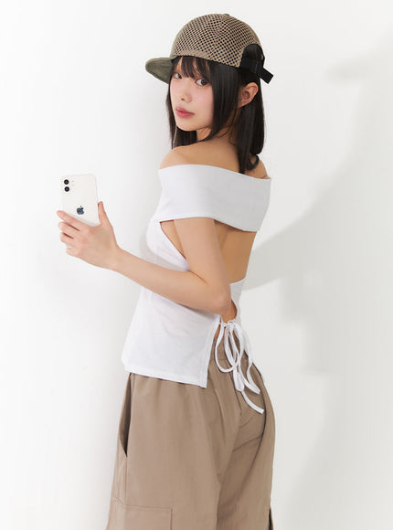 string-cut-out-off-shoulder-crop-top-iy502 / White