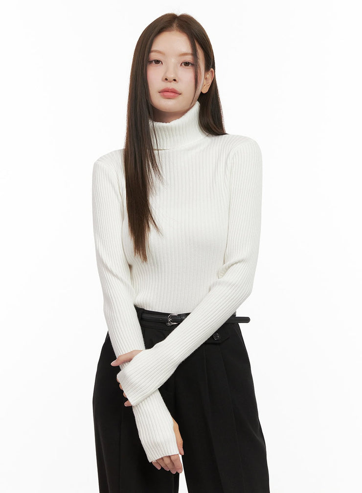 ribbed-turtle-neck-sweater-od412 / White