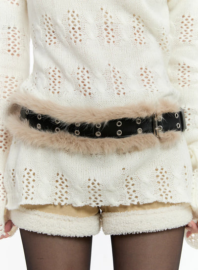 faux-fur-eyelet-belt-cn524 / Beige