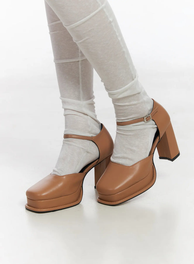 mary-jane-block-heels-cf506-1 / Beige