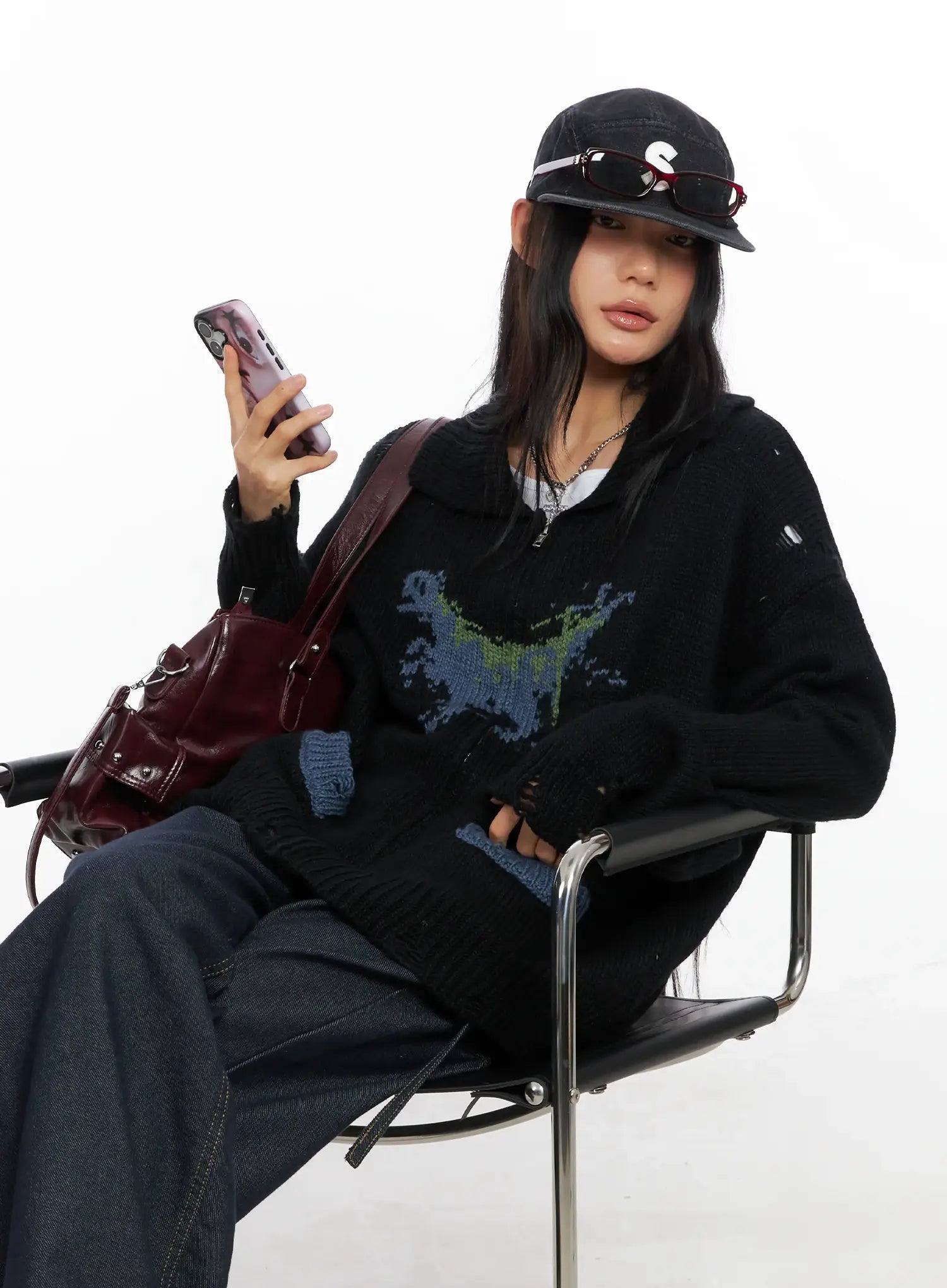 oversized-distressed-knit-zip-up-co528 / Black