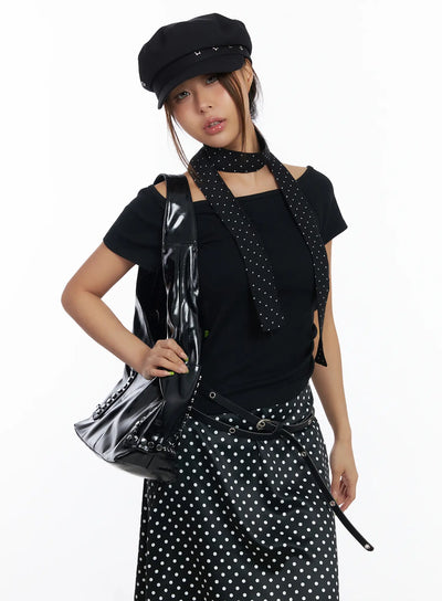 casual-off-shoulder-tee-cm520 / Black