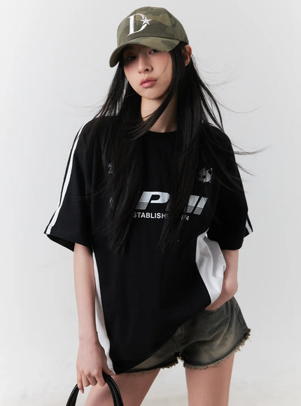 oversized-striped-graphic-tee-cu511 / Black