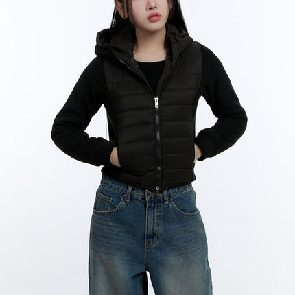 slim-fit-hooded-puffer-vest-cd424 / Black