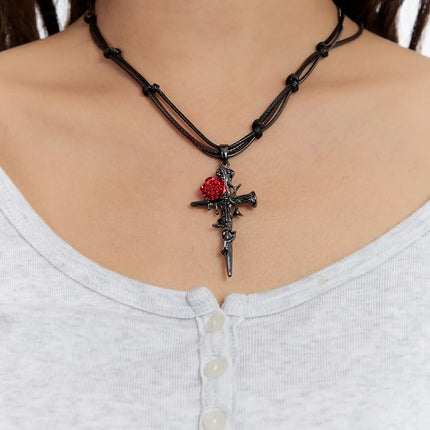 gothic-cross-pendant-layered-necklace-cn527 / Black