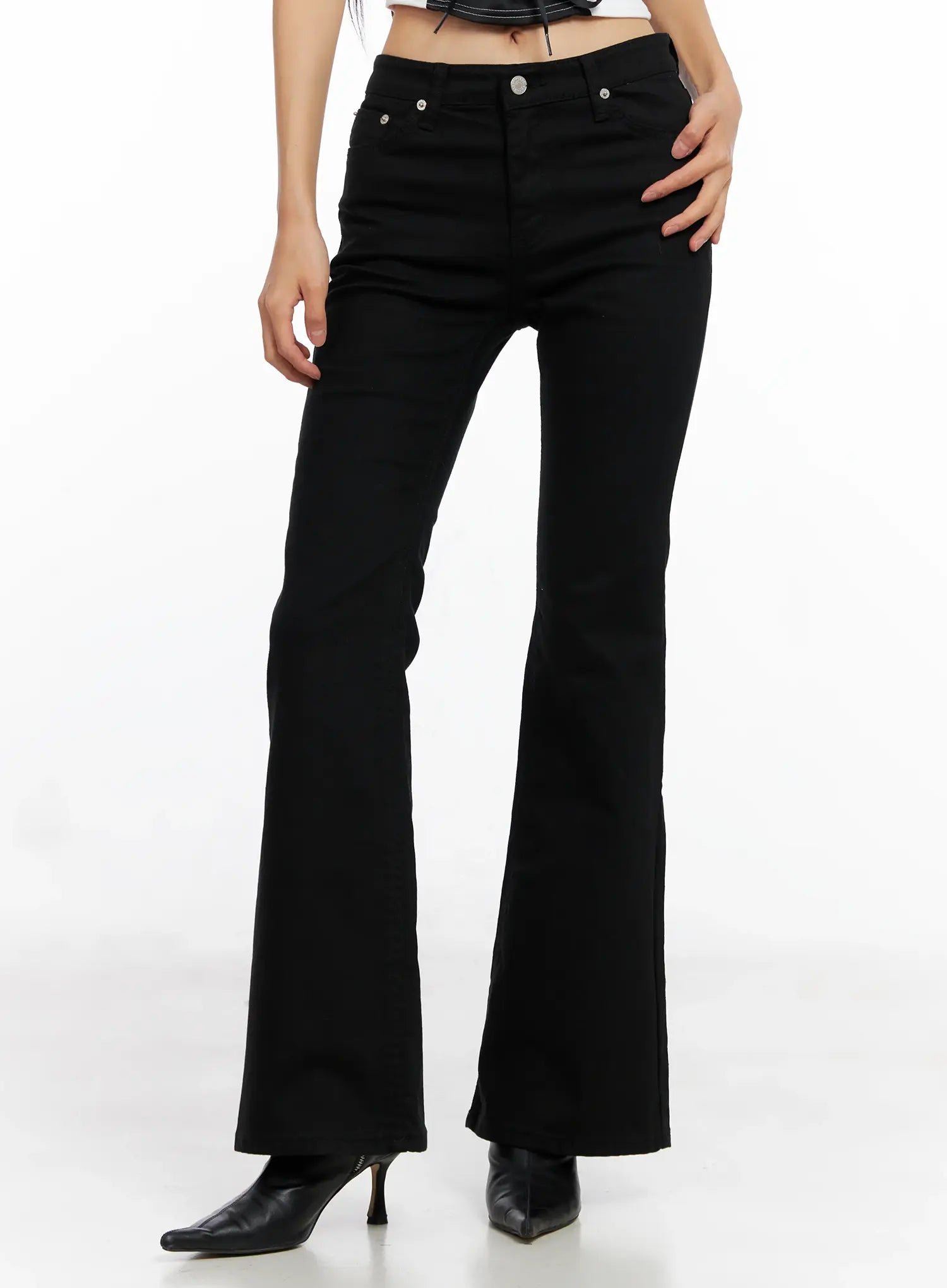 paris-studded-bootcut-cotton-pants-co528 / Black