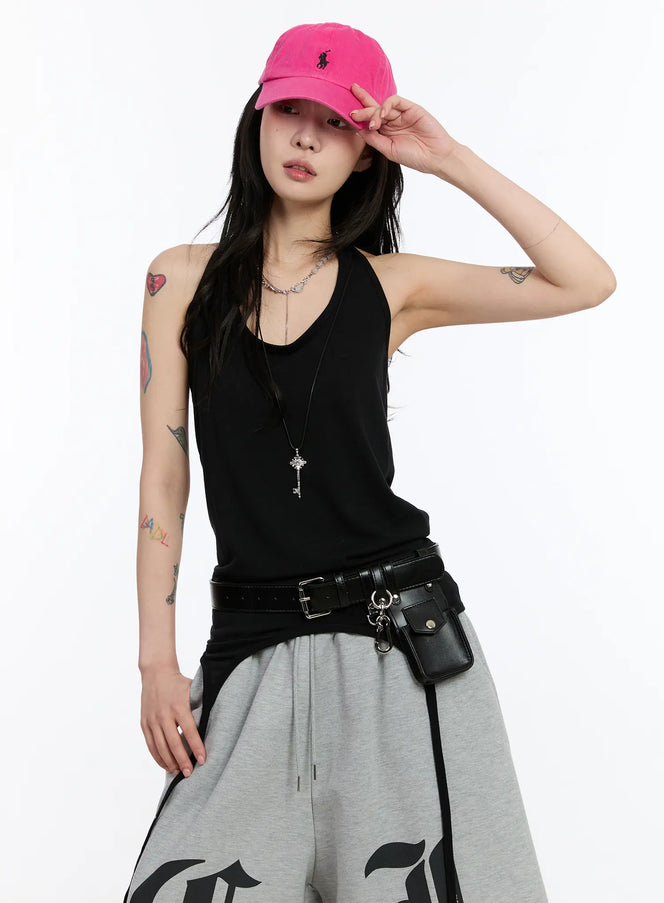 halter-layered-sleeveless-top-ca506 / Black