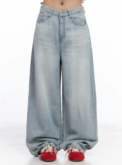 hwasa-wash-wide-leg-jeans-cl511 / Blue
