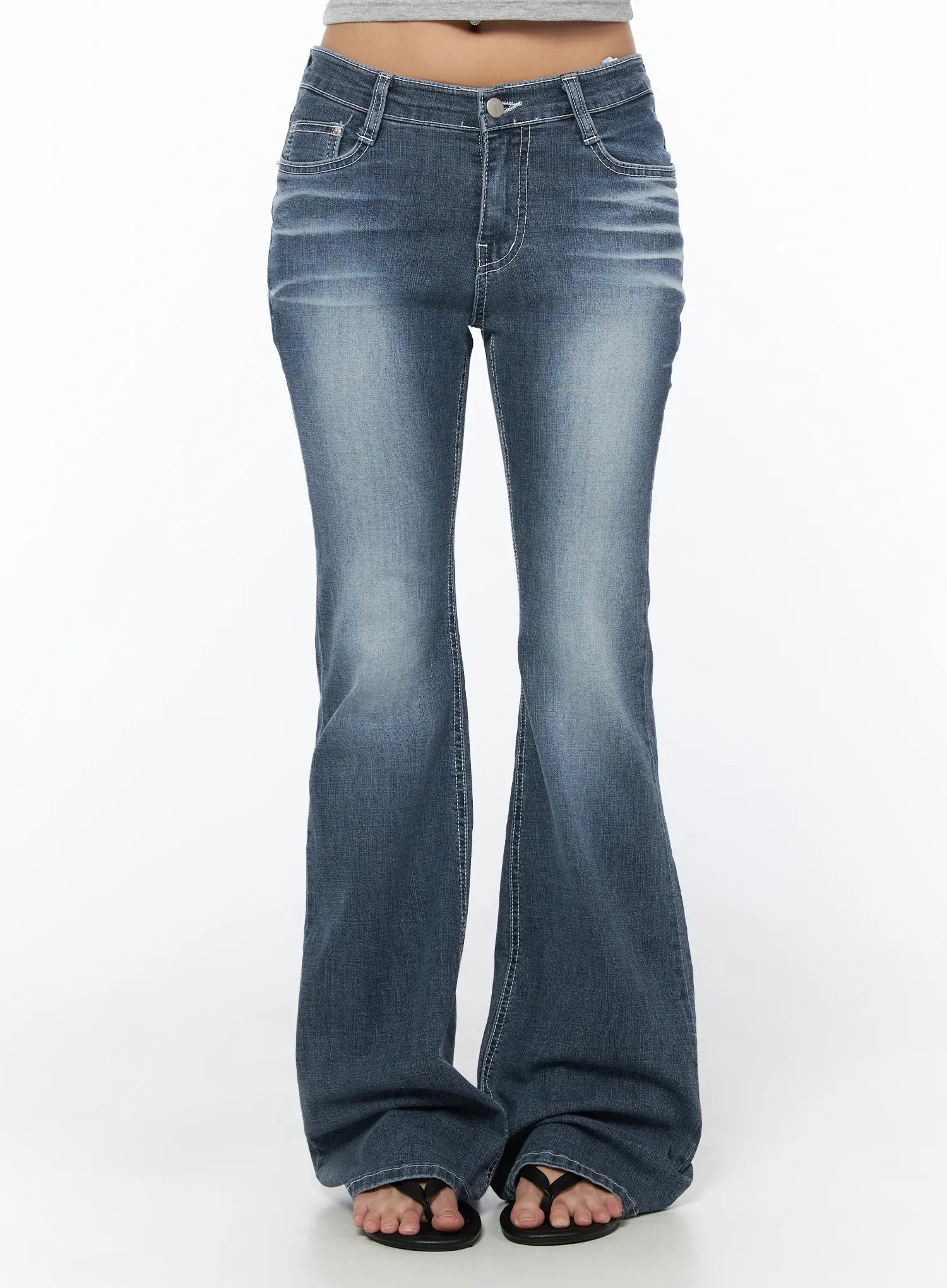 devon-hip-pad-low-rise-bootcut-jeans-cu502 / Blue