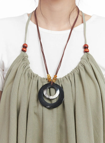 boho-layered-pendant-necklace-cu511 / Brown