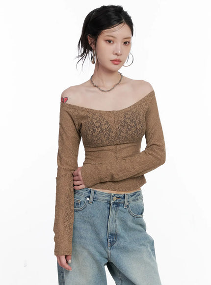 lace-off-shoulder-top-cs512 / Brown