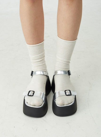 Glossy Double Buckled Chunky Platform Sandals OU14