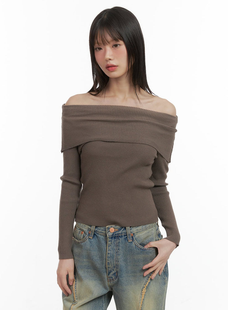 basic-off-shoulder-knit-sweater-co410 / Dark brown