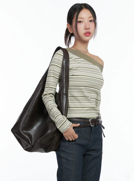 stripe-off-shoulder-long-sleeve-top-cs502 / Dark green