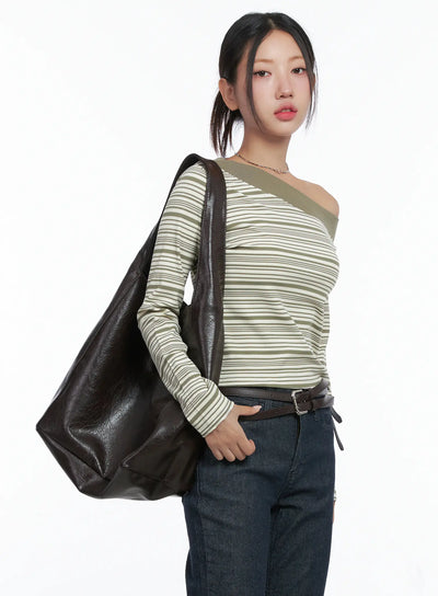 stripe-off-shoulder-long-sleeve-top-cs502 / Dark green