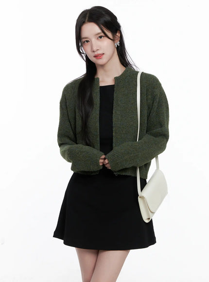classic-round-neck-knit-cardigan-cs519 / Dark green