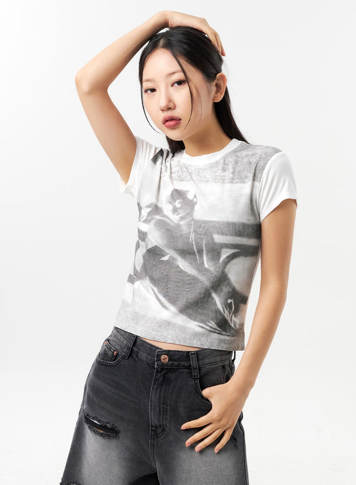 graphic-cropped-tee-cu305
