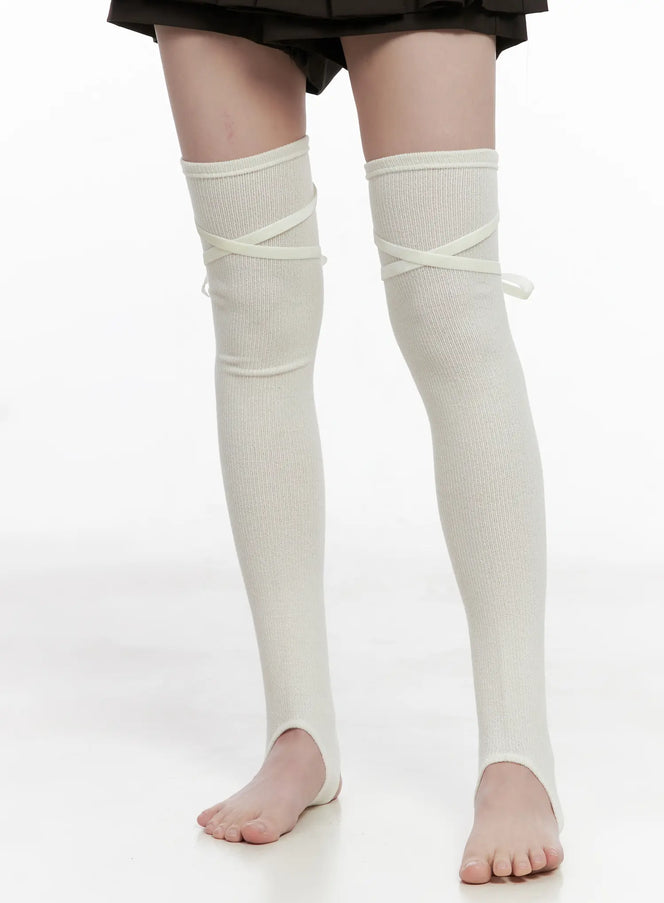 tie-up-knee-high-leg-warmers-cg519 / Light beige