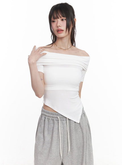 off-shoulder-asymmetric-crop-top-cy521 / White