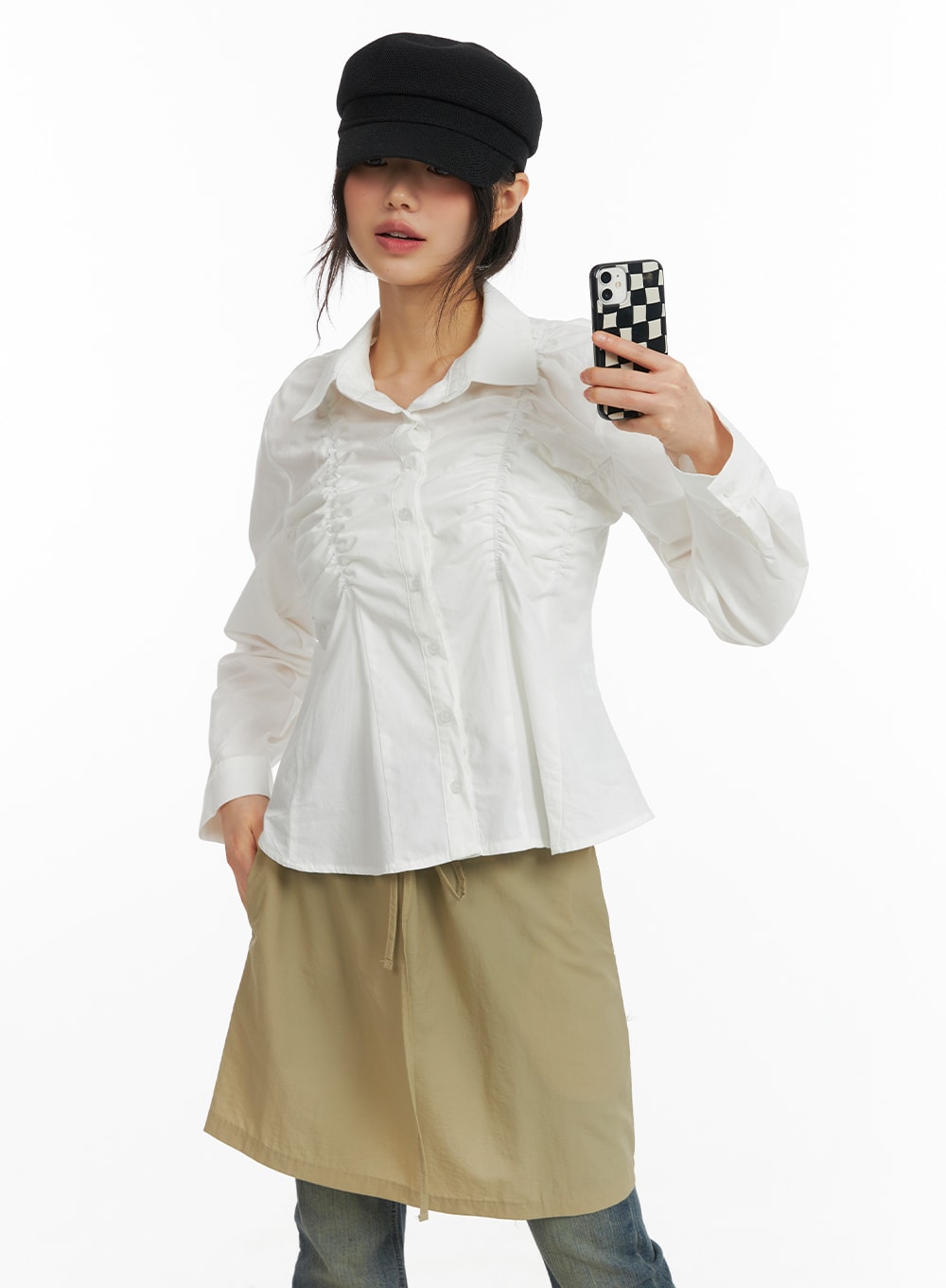 solid-collar-button-up-shirred-blouse-cm413 / Light beige
