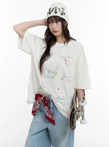 whimsical-embroidered-oversized-t-shirt-cl507 / White