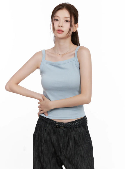 ribbed-sleeveless-top-cl523 / Light blue