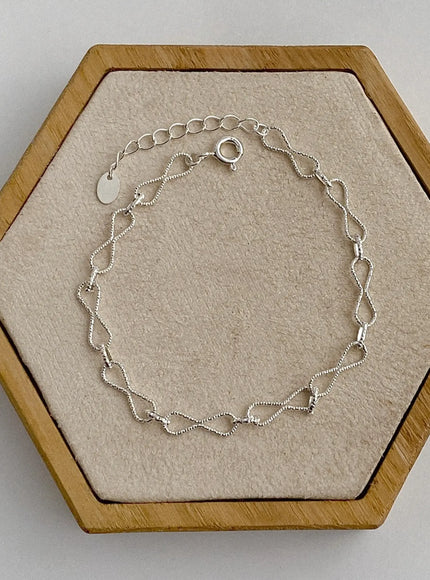 mccullers-infinity-link-bracelet-iu506 / Silver