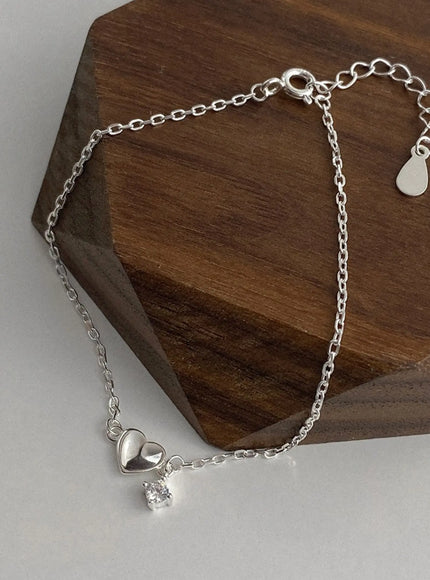 woolf-heart-drop-line-bracelet-iu506 / Silver