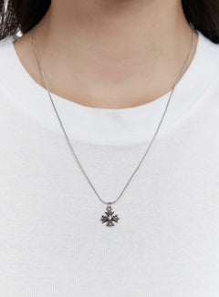 cross-pendant-necklace-f502 / Silver