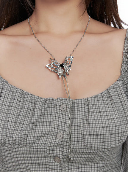 orien-butterfly-pendant-necklace-cs503