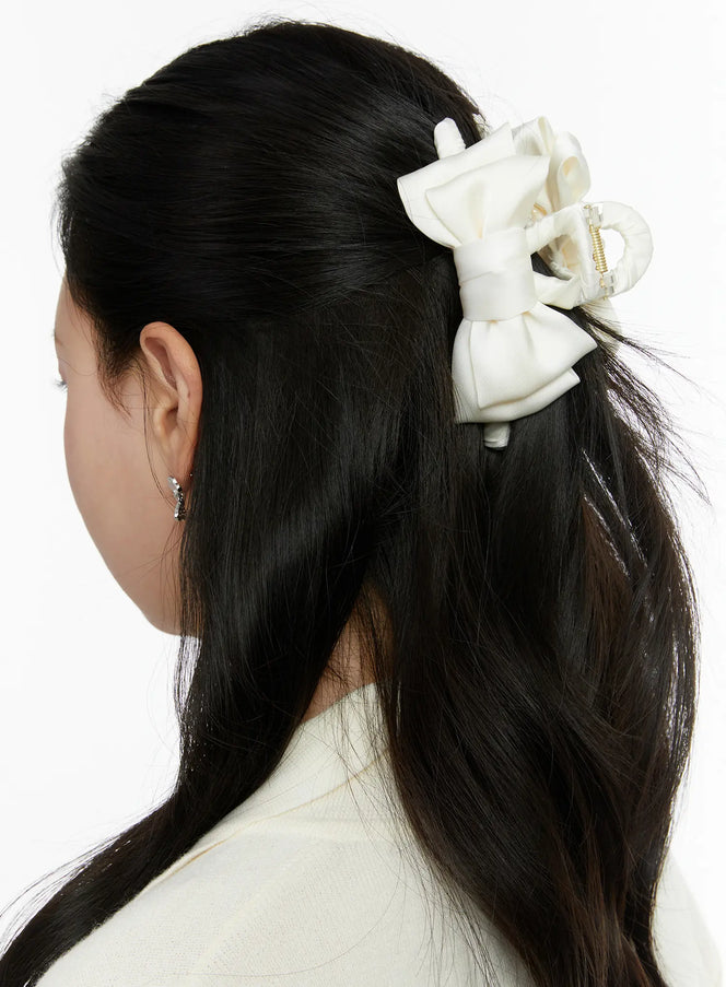 double-bow-claw-clip-f502 / White