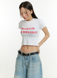 delulu-is-solulu-crop-top-cu428 / White