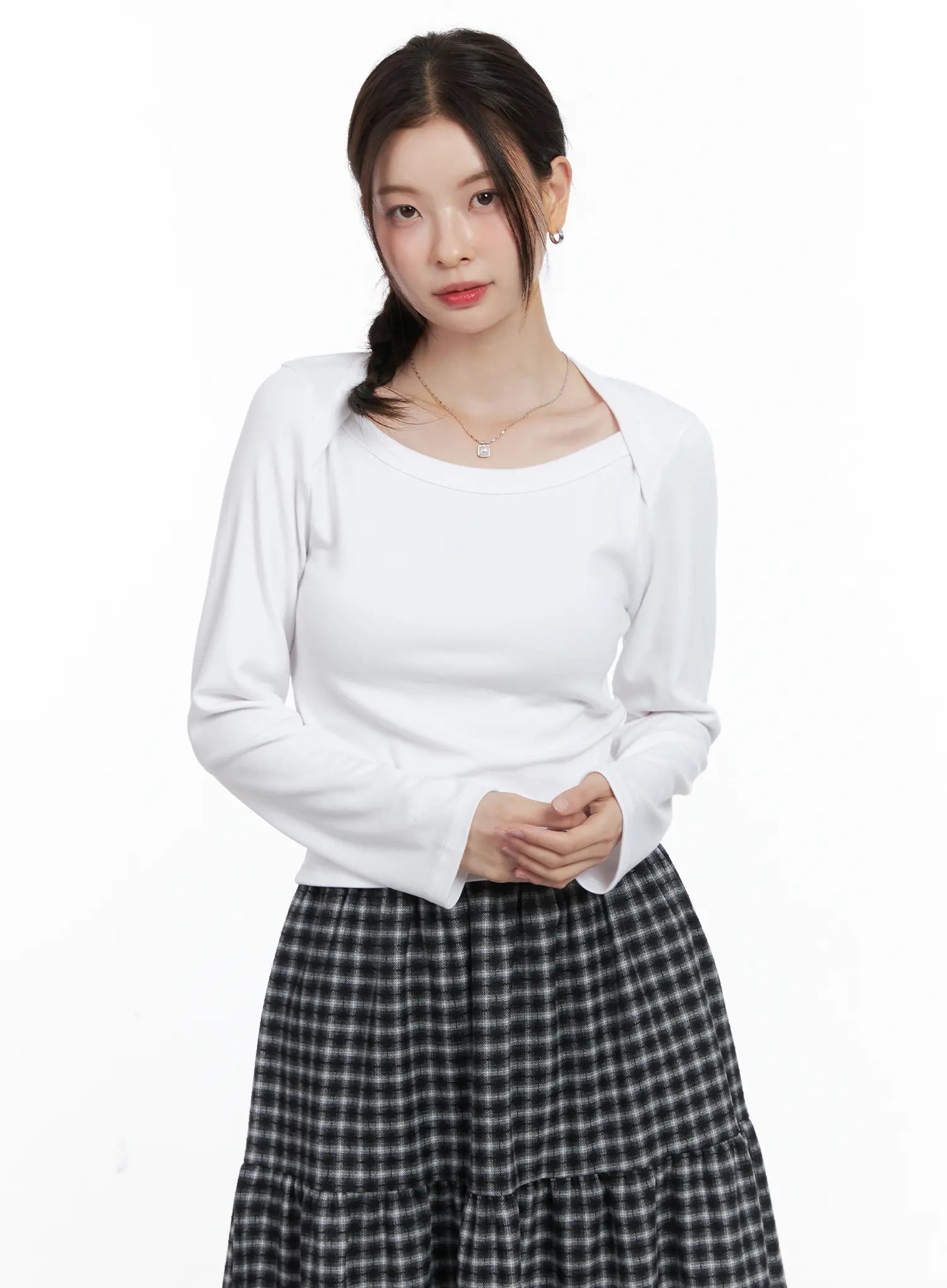 scoop-neck-cutout-long-sleeve-top-cn519 / White