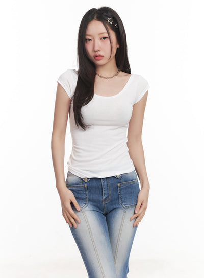essential-slim-u-neck-crop-top-ca530 / White