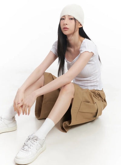 frill-v-neck-crop-tee-cu510 / White