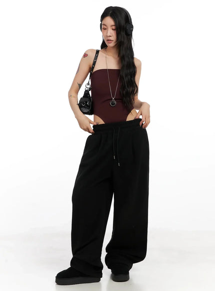 sleek-cutout-tube-top-in528