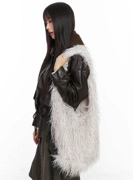 faux-fur-crossbody-bag-cd522