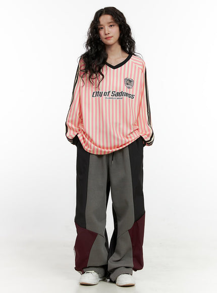 v-stripe-long-sleeve-sweatshirt-on404