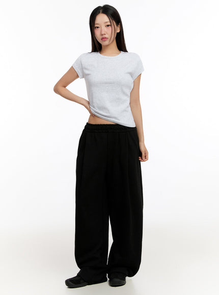 pintuck-wide-leg-sweatpants-iu509
