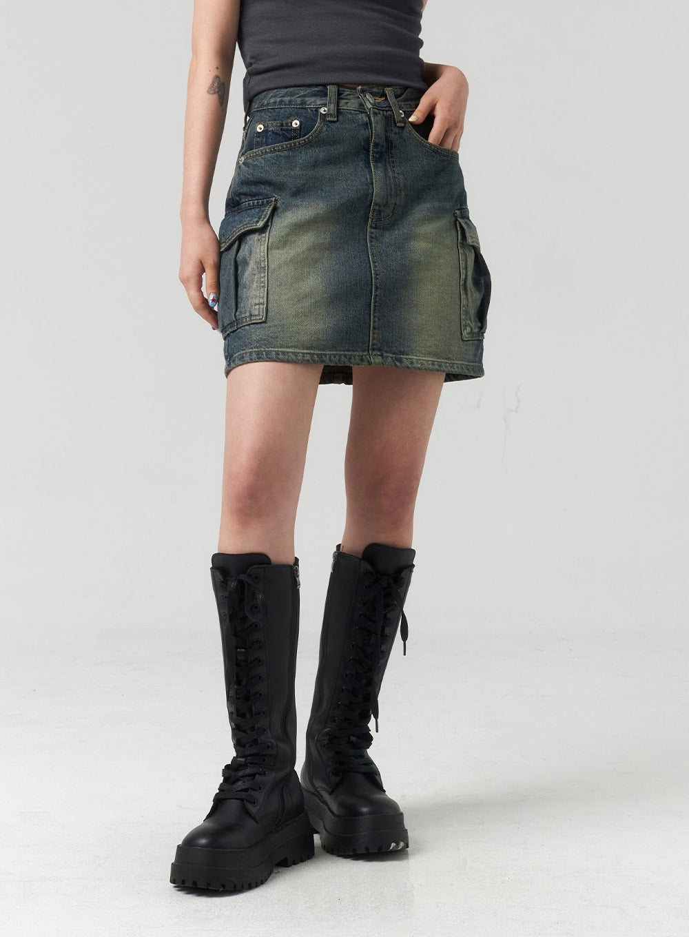 mini-cargo-denim-skirt-cl318