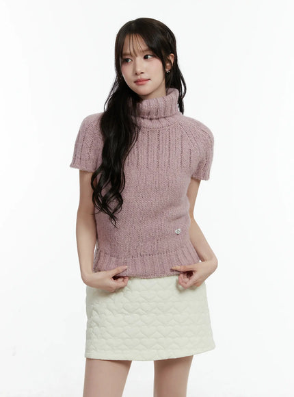 short-sleeve-turtleneck-knit-top-cd523