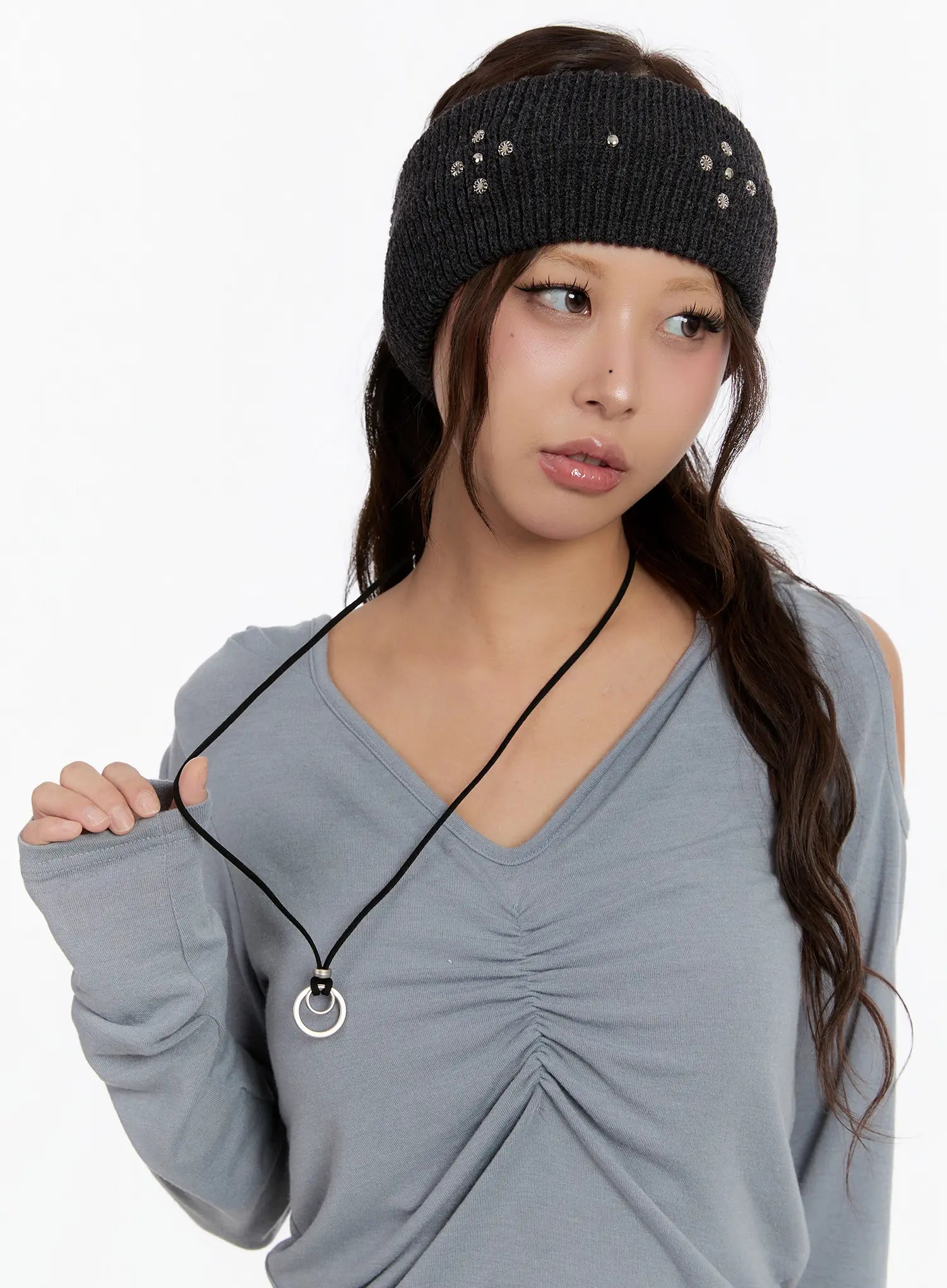 sleek-double-ring-long-necklace-cn527