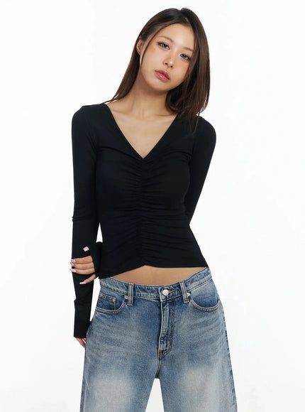 v-neck-shirred-long-sleeve-top-ia527