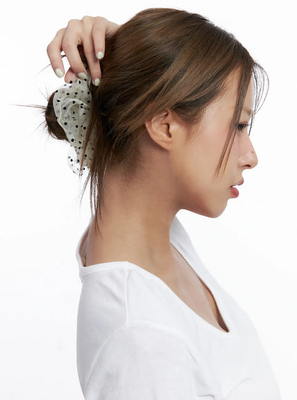 sheer-polka-dot-scrunchie-cl514