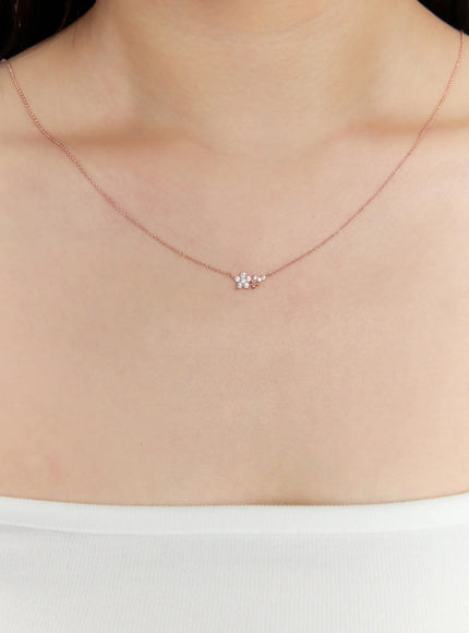 acc-mini-quince-bloom-necklace-kc1008