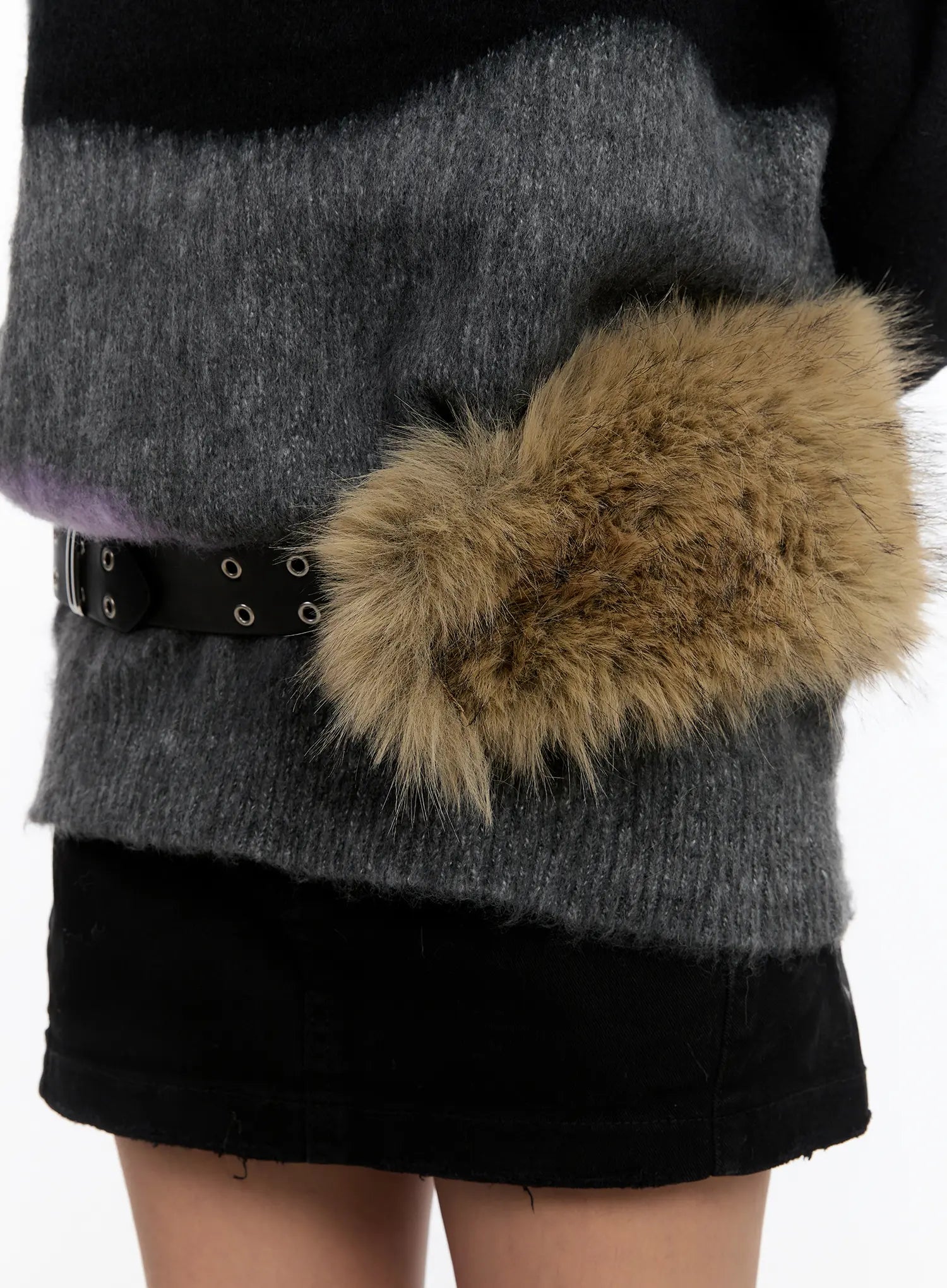 faux-fur-eyelet-belt-cn527