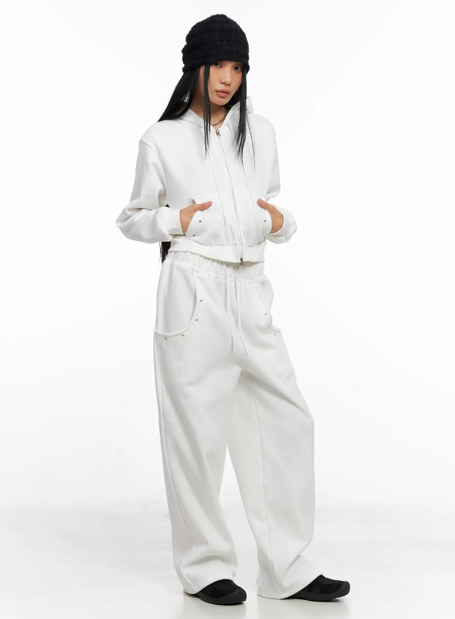 cozy-cropped-hoodie-co529